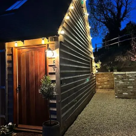 Luxury Studio Nestled In The Sussex Countryside Battle Exterior photo