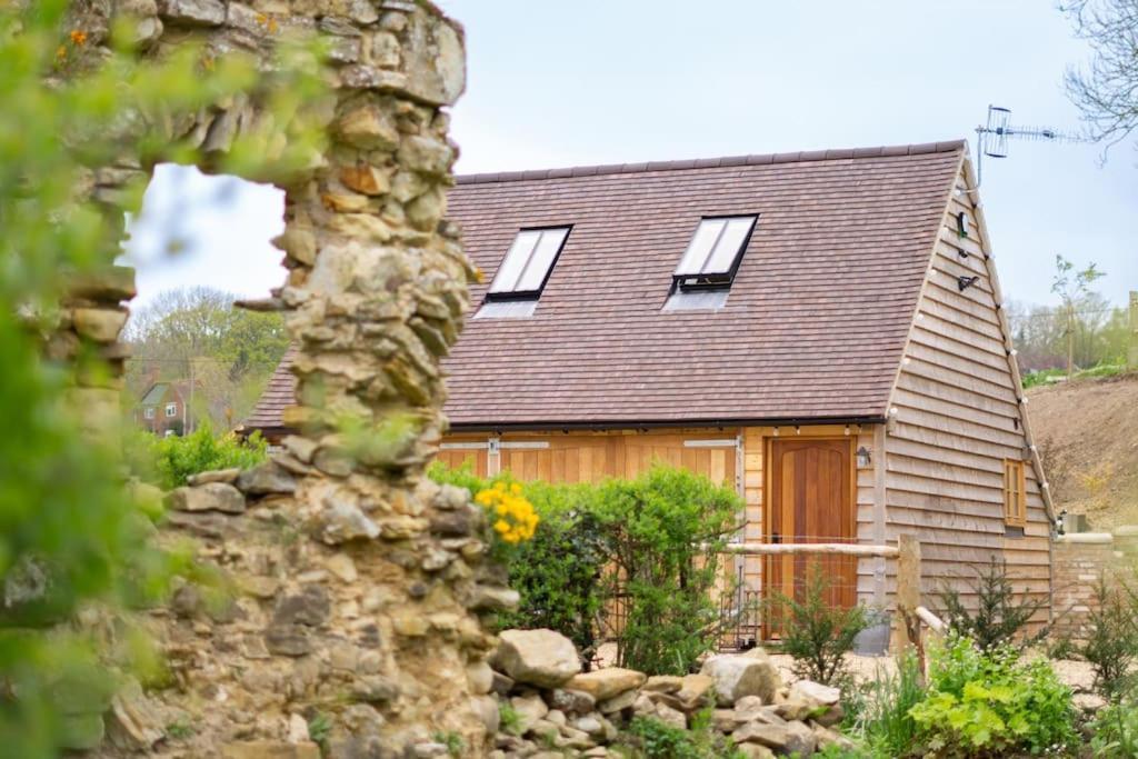 Apartment Luxury Nestled In The Sussex Countryside