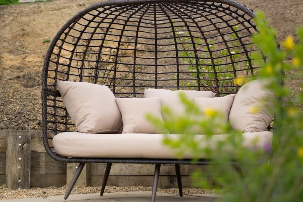 Luxury Nestled In The Sussex Countryside *
