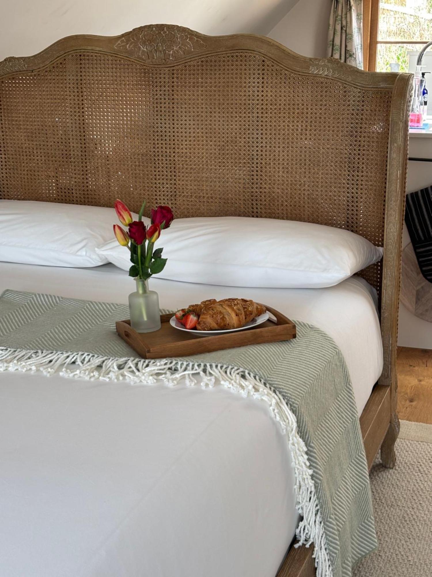 Luxury Nestled In The Sussex Countryside Apartment *